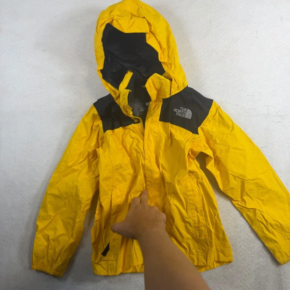 The North Face Boys Yellow Resolve Reflective Waterproof Rain Jacket Size S 7/8